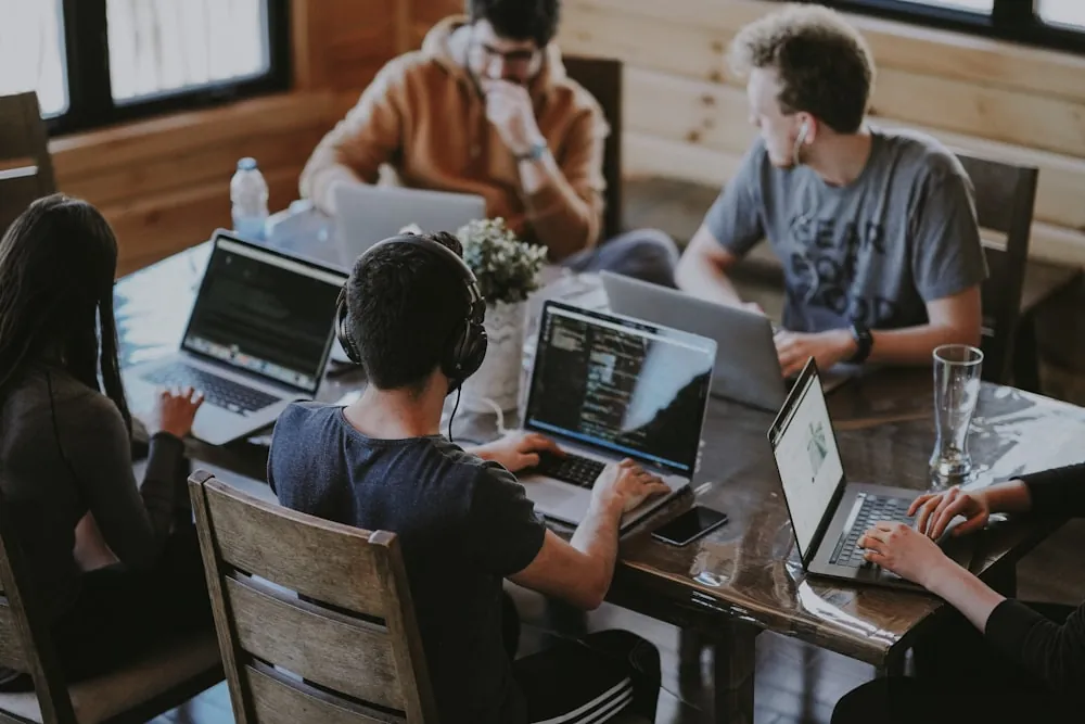 Alumni & CRM platforms for an education trust